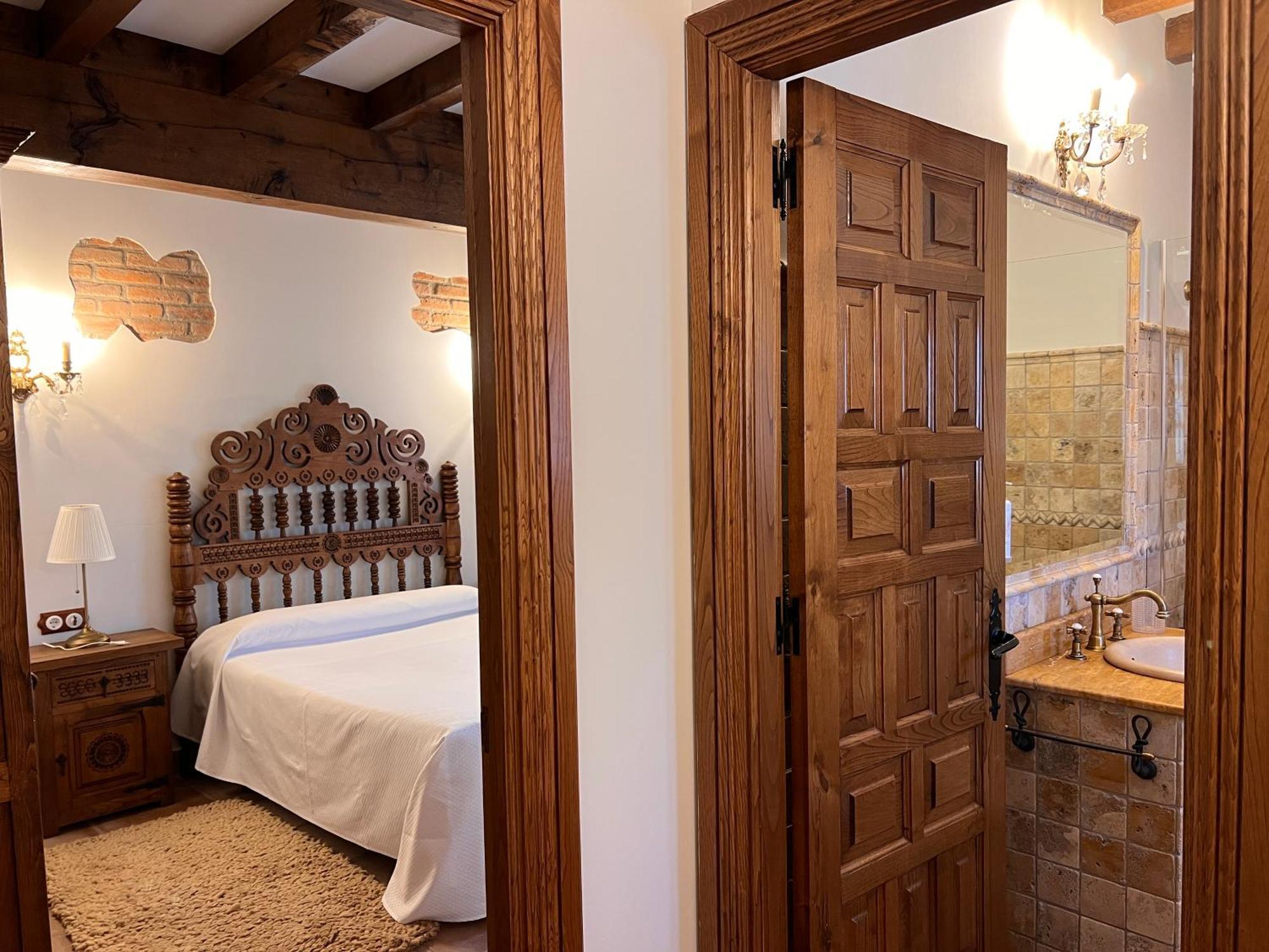 Ruente Apartamentos Villa Julieta מראה חיצוני תמונה